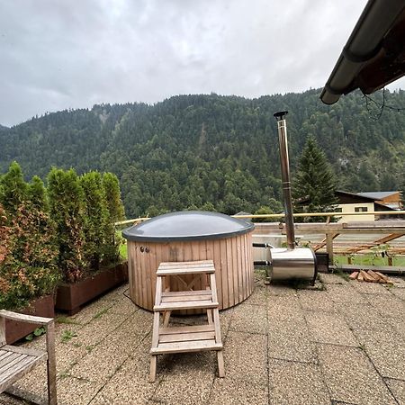 Freundliche 2-Zimmer-Erdgeschosswohnung Mit Garten In Seeberg Sonntag Extérieur photo