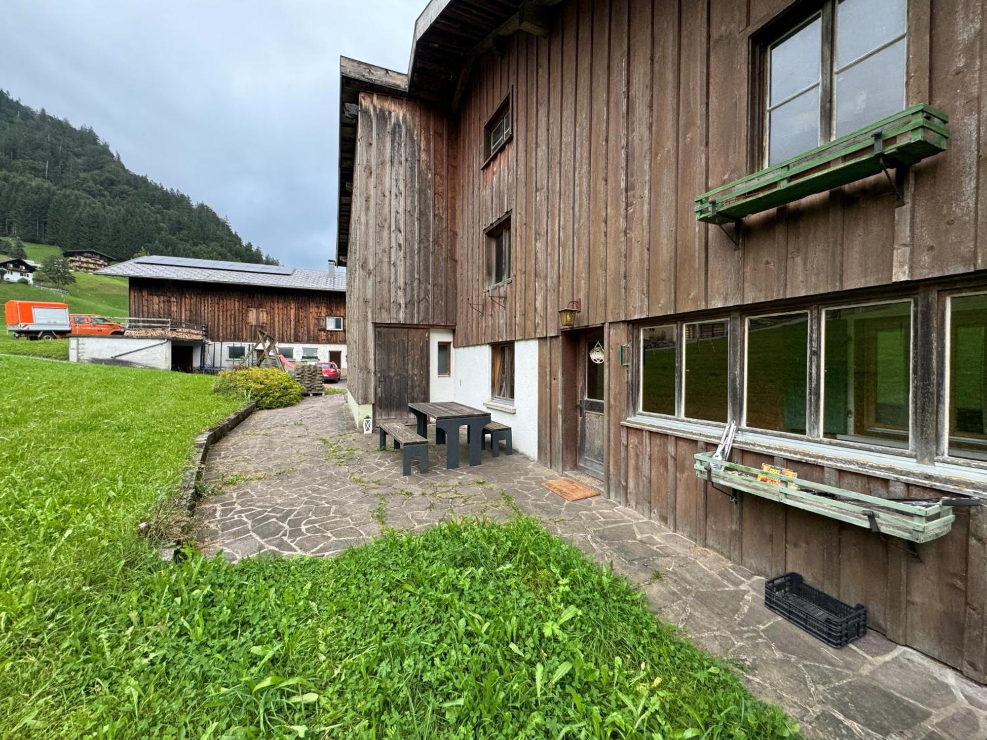 Freundliche 2-Zimmer-Erdgeschosswohnung Mit Garten In Seeberg Sonntag Extérieur photo